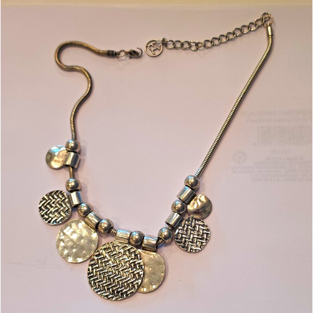 Erica Lyons EL Silver Tone Basket Weave Hammered Medallion Necklace 18"